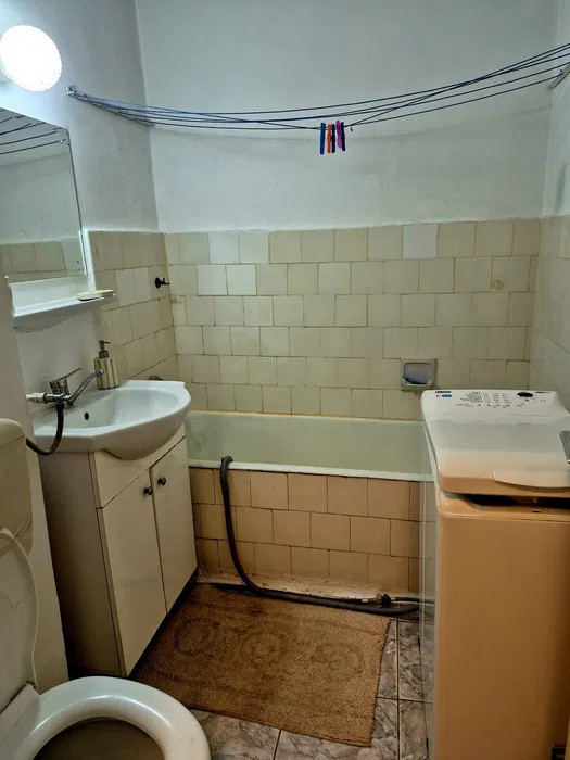 Garsonieră de vânzare – zona Piața Progresu