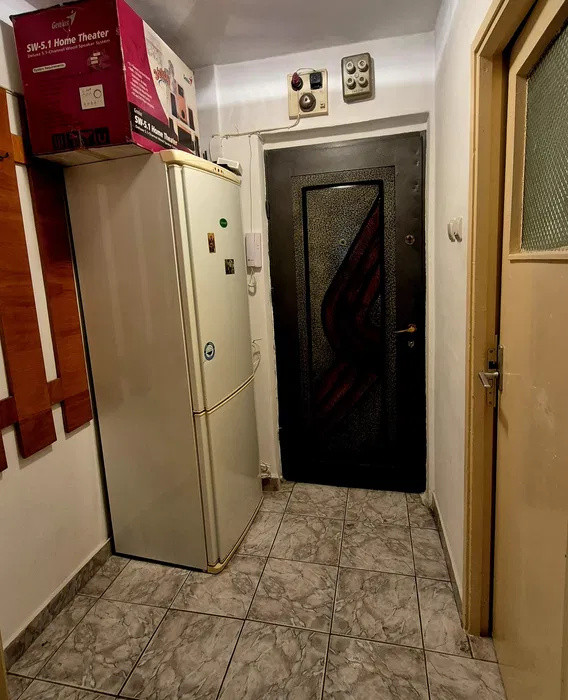 Garsonieră de vânzare – zona Piața Progresu