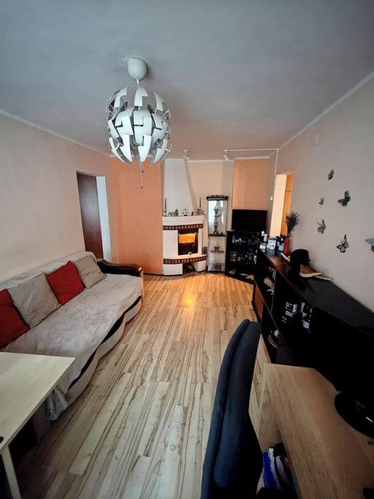 Bârcǎ | 3 camere | 64mp | centrala proprie | loc parcare | 120.000 euro