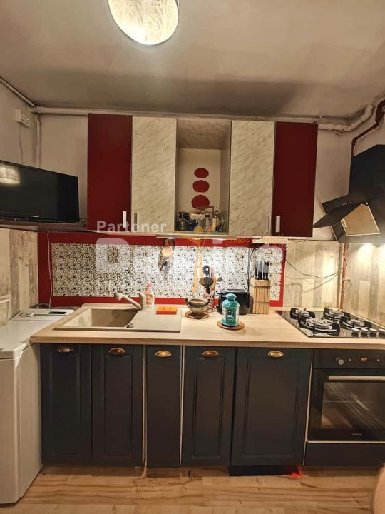Bârcǎ | 3 camere | 64mp | centrala proprie | loc parcare | 120.000 euro