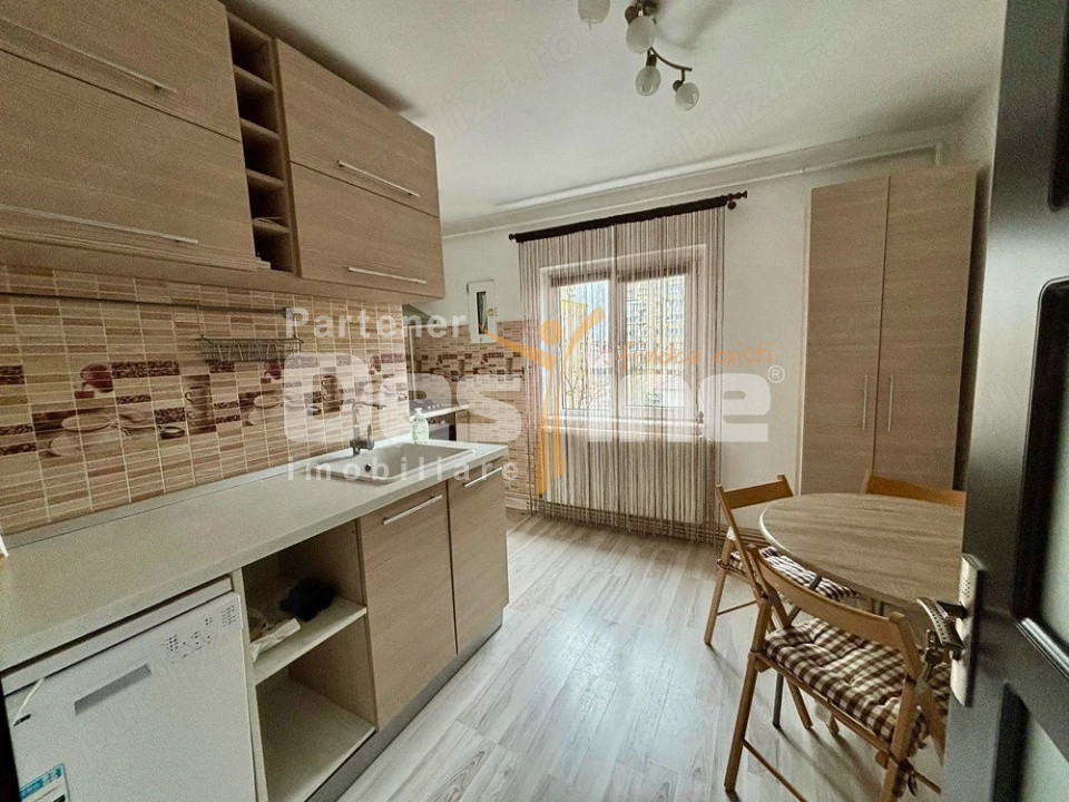 Apartament cu 2 camere, suprafata de 60mp, 2 balcoane si loc de parcare, Gemenii