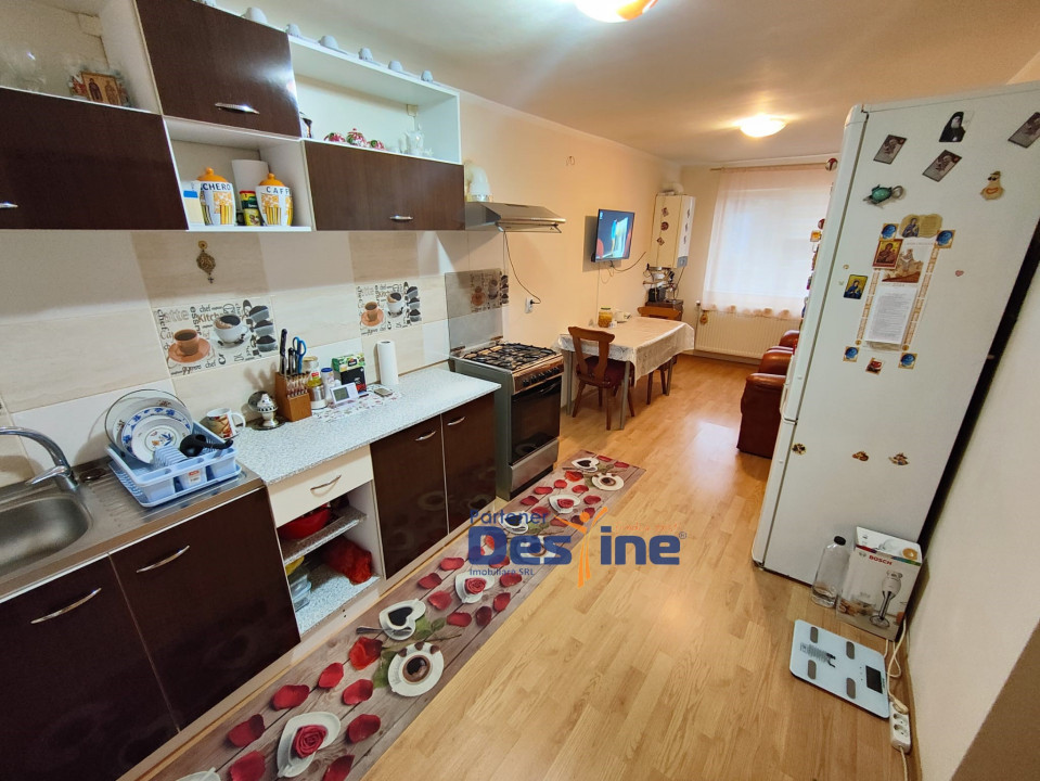 Apartament 2 camere 68 mp + 300mp curte, terasă și beci CUG
