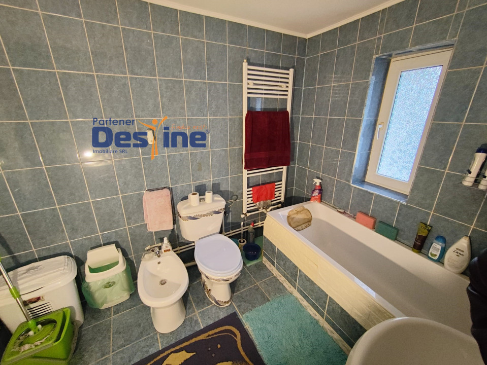 Apartament 2 camere 68 mp + 300mp curte, terasă și beci CUG