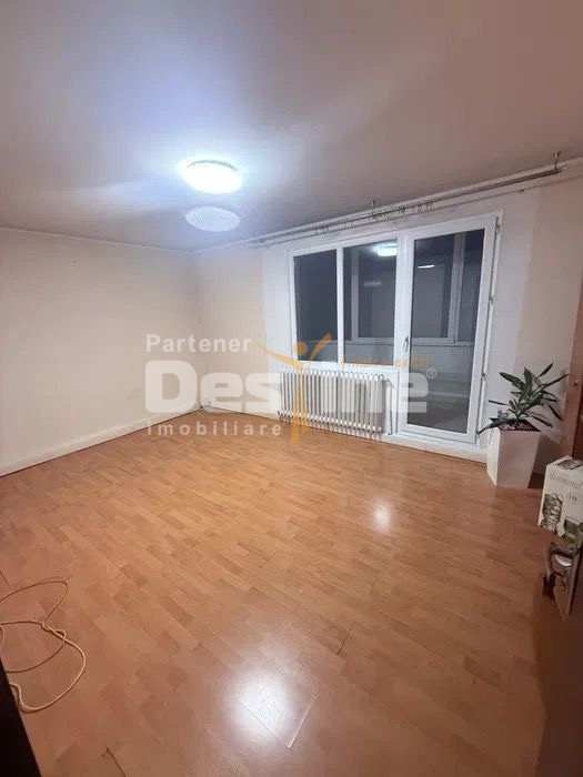 Rahova-Alexandriei | 4 camere | 95mp | et 4 | bloc reabilitat | 110.000 euro