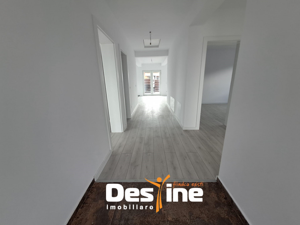 Casa P+POD, 4 CAMERE 135 MP, MIROSLAVA