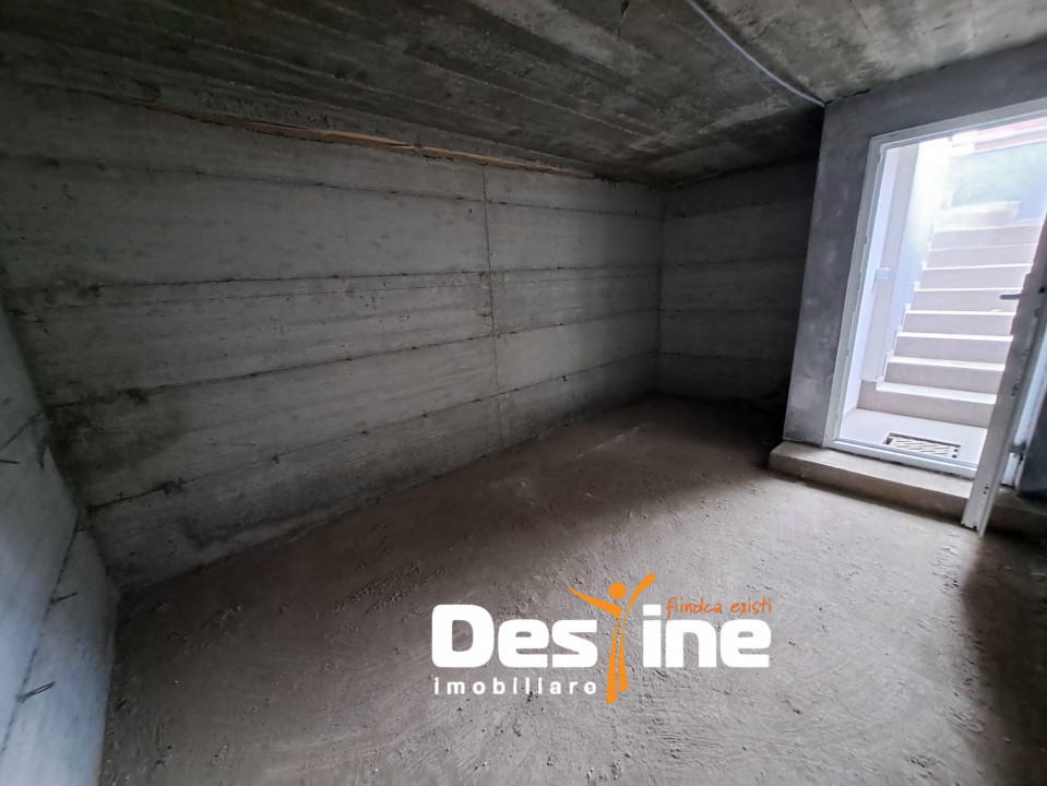 Casa P+POD, 4 CAMERE 135 MP, MIROSLAVA