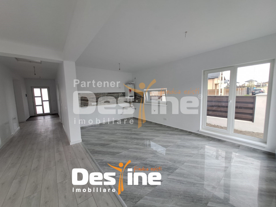 Casa P+POD, 4 CAMERE 135 MP, MIROSLAVA