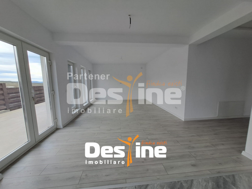 Casa P+POD, 4 CAMERE 135 MP, MIROSLAVA
