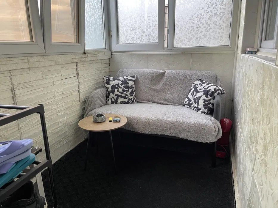 Rahova-Piata Rahova | 3 camere | dec | et 6 | 70mp | loc parcare | 112.000 euro