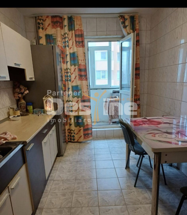 Rahova-Piata Rahova | 4 camere | 89mp | et 3 | 150.000 euro