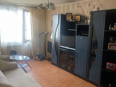  Piața Rahova | 3 camere | 70mp | et 1 | centrala proprie | 125.000 euro
