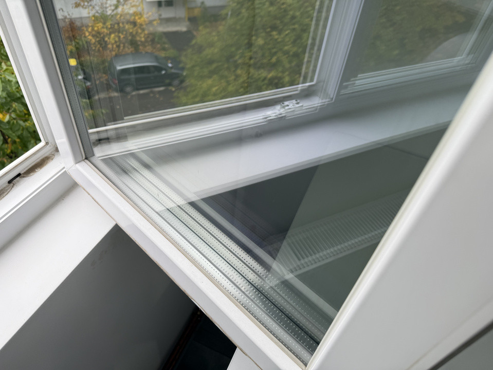 3 Camere I Bloc anvelopat I Complet renovat I Metrou 5 minute