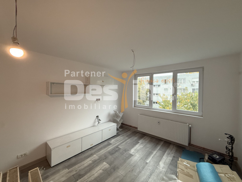 3 Camere I Bloc anvelopat I Complet renovat I Metrou 5 minute