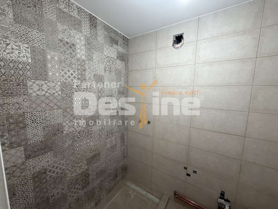 3 Camere I Bloc anvelopat I Complet renovat I Metrou 5 minute