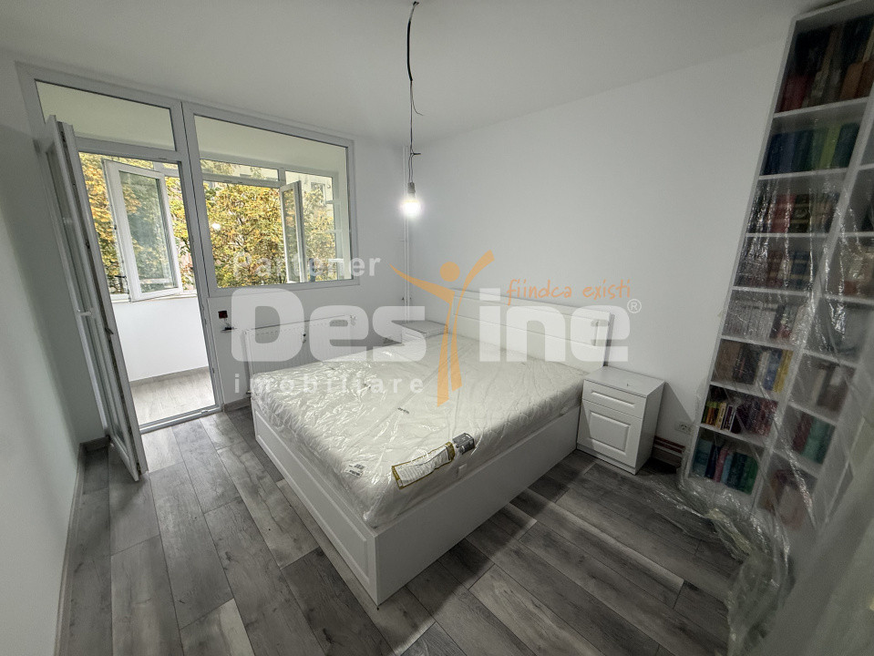 3 Camere I Bloc anvelopat I Complet renovat I Metrou 5 minute