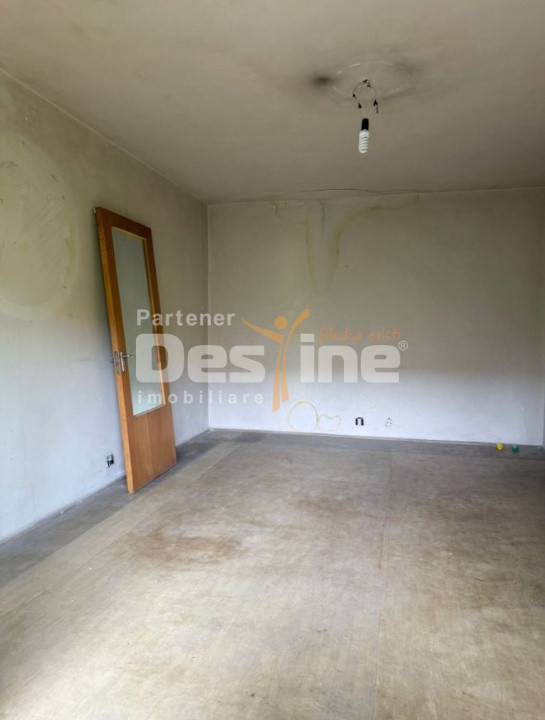 Rahova-Salaj | 4 camere | 84mp | 1/4 | dec | renovat complet | 150.000 euro
