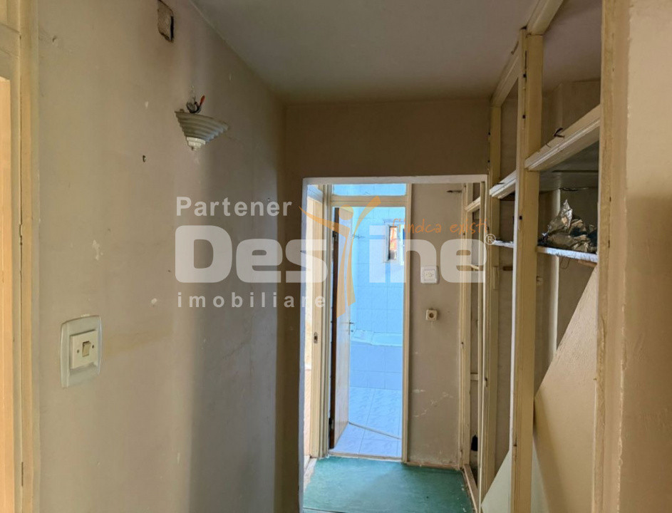 Rahova-Salaj | 4 camere | 84mp | 1/4 | dec | renovat complet | 150.000 euro