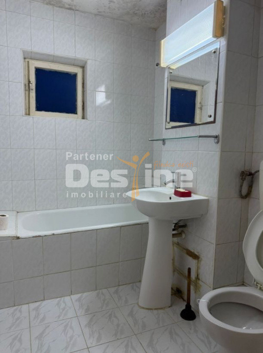 Rahova-Salaj | 4 camere | 84mp | 1/4 | dec | renovat complet | 150.000 euro