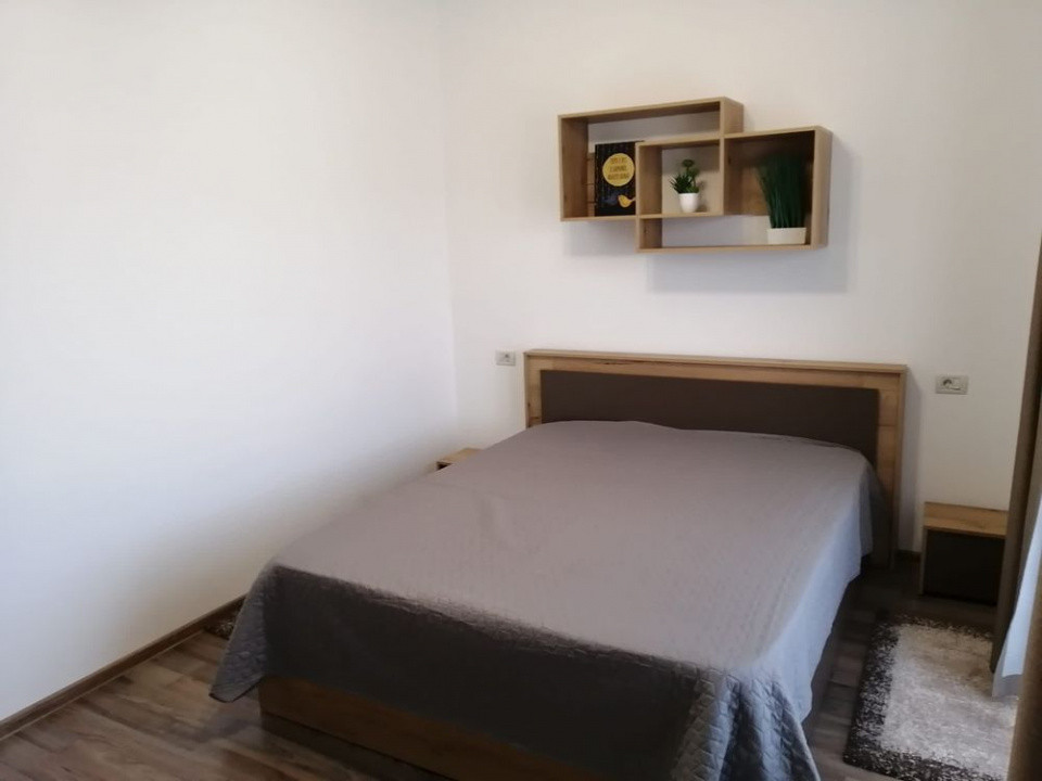 Apartament cu 2 camere, suprafata de 62mp si loc de parcare in zona Isaran