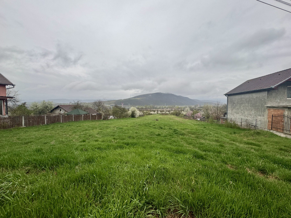 Teren intravilan, în Vetel, loc de casa, schimb cu apartament