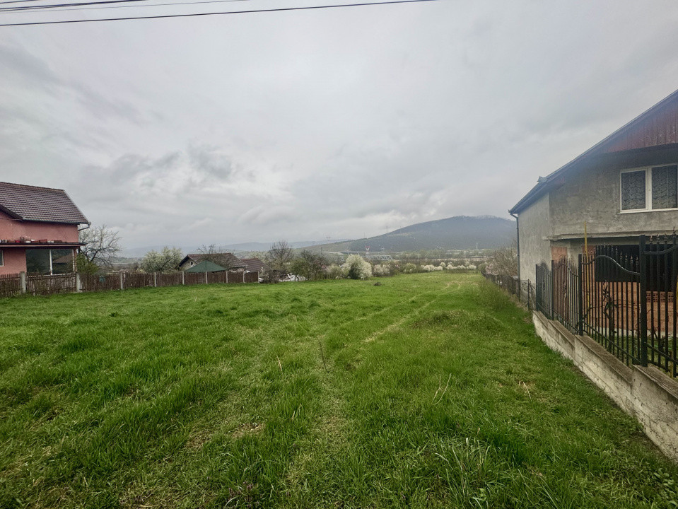 Teren intravilan, în Vetel, loc de casa, schimb cu apartament