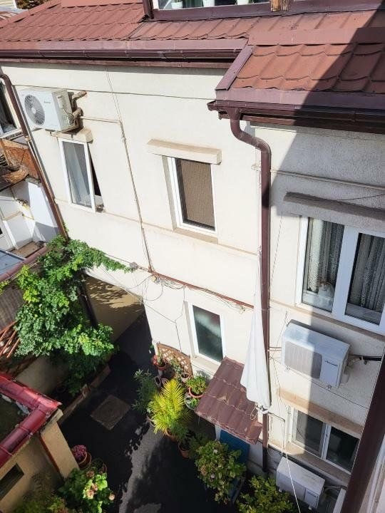 13 Septembrie | vila multi-unitati stradala | business opportunity 730.000 euro