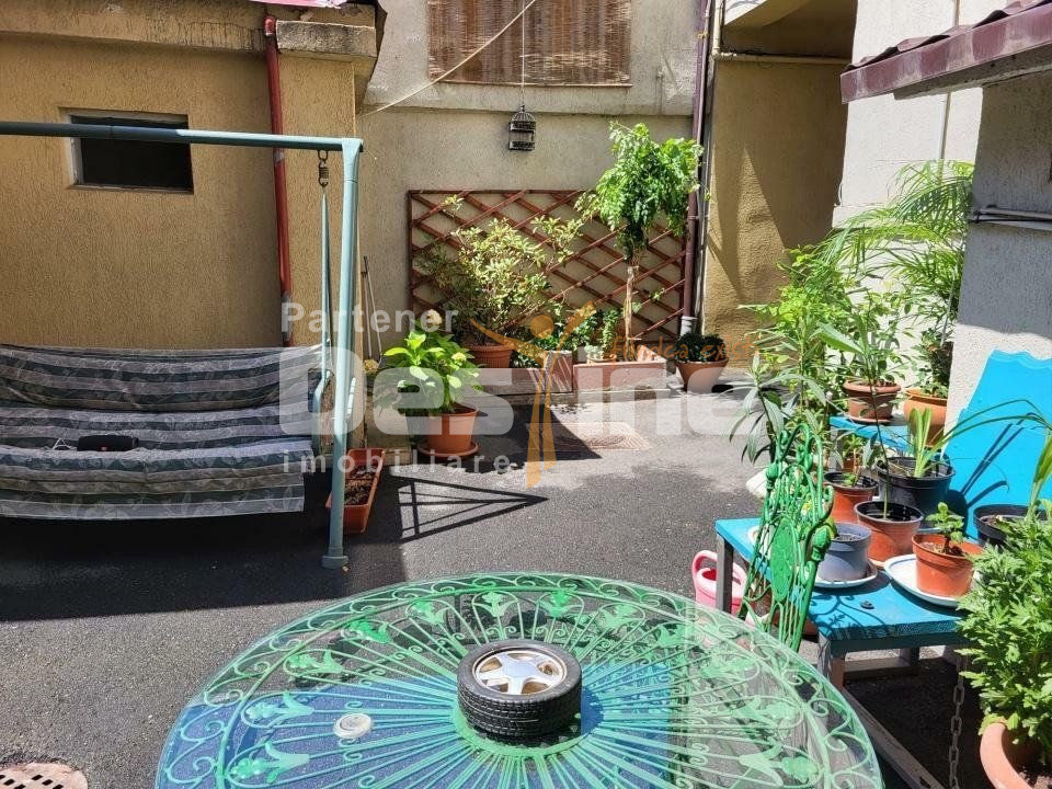 13 Septembrie | vila multi-unitati stradala | business opportunity 730.000 euro