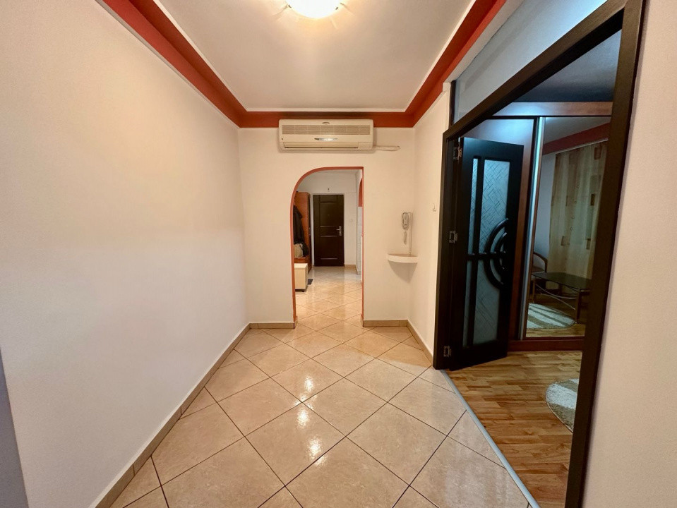 13 Septembrie-Prosper Plazza | 4 camere | 96mp | et 8 | dec | 900 euro