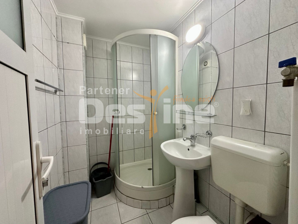 13 Septembrie-Prosper Plazza | 4 camere | 96mp | et 8 | dec | 900 euro