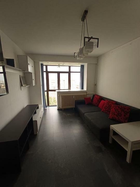 Tineretului | 3 camere | dec | et 10 | mobilat/utilat | 129.000 euro