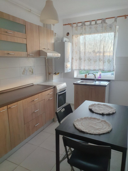 Garsoniera, suprafata de 34mp mobilat si utilat cu boxa in Avangarden 3