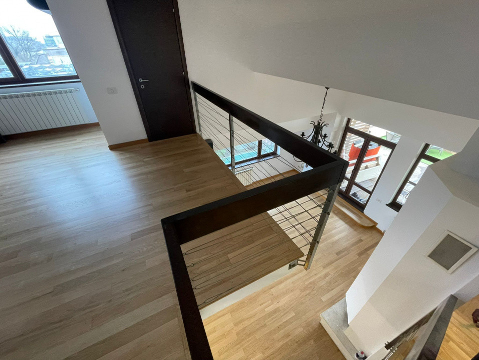 Domenii-1 Mai I Apartament Exclusivist pe 2 Niveluri I Garaj I Terasă 