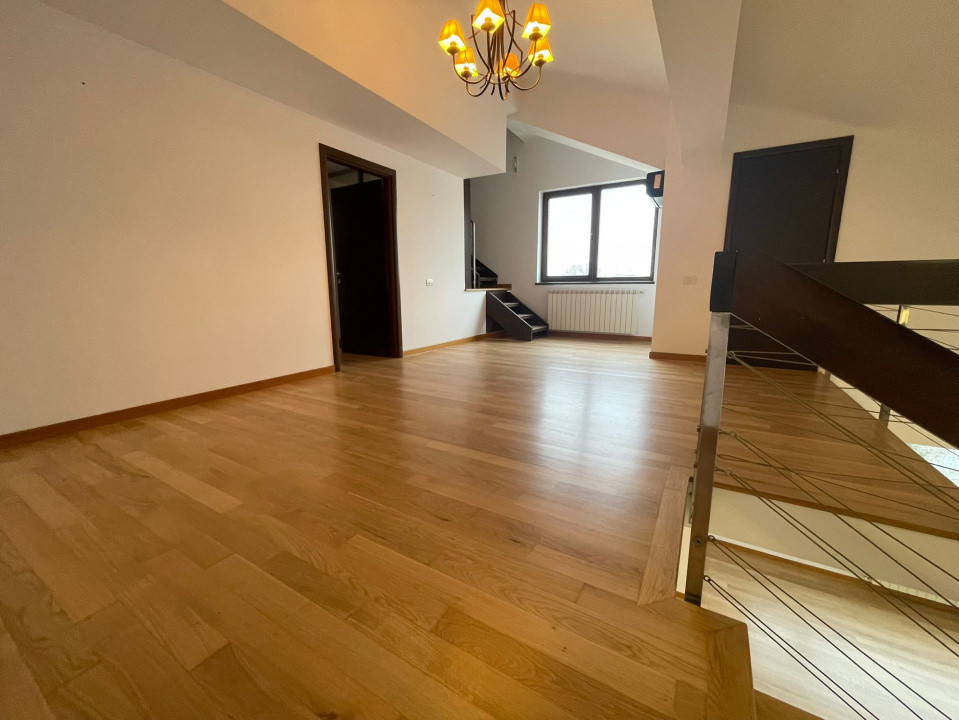 Domenii-1 Mai I Apartament Exclusivist pe 2 Niveluri I Garaj I Terasă 