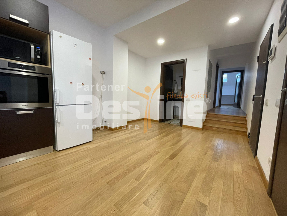 Domenii-1 Mai I Apartament Exclusivist pe 2 Niveluri I Garaj I Terasă 