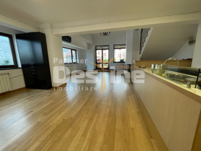 Domenii-1 Mai I Apartament Exclusivist pe 2 Niveluri I Garaj I Terasă 