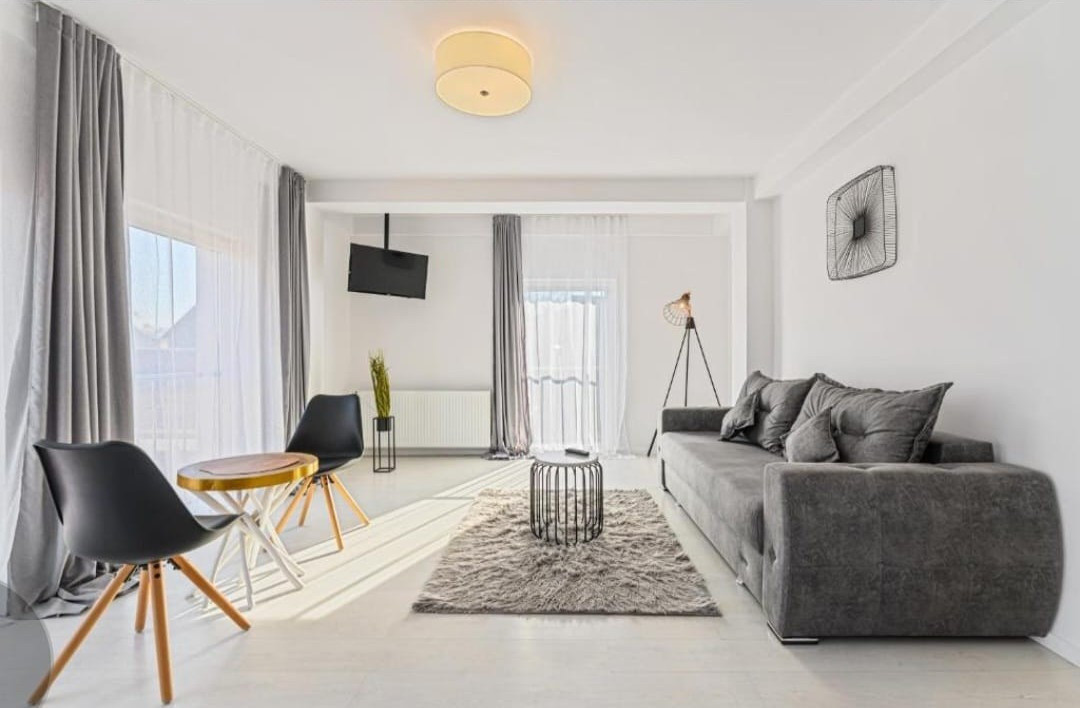 Apartament 60 mp pretabil regim hotelier, loc de parcare inclus Strada De Mijloc