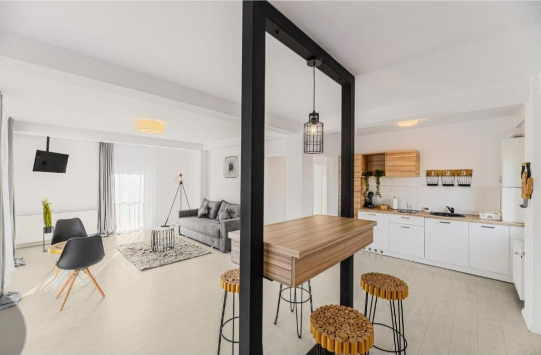 Apartament 60 mp pretabil regim hotelier, loc de parcare inclus Strada De Mijloc