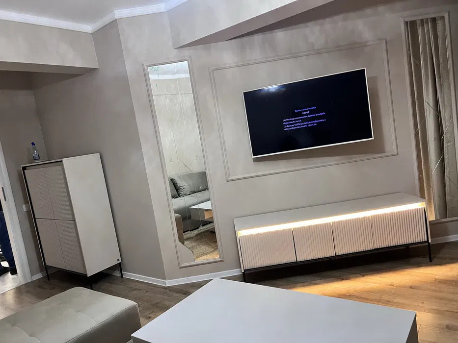 Apartament cu 3 camere, la prima inchiriere, disponibl imediat, 