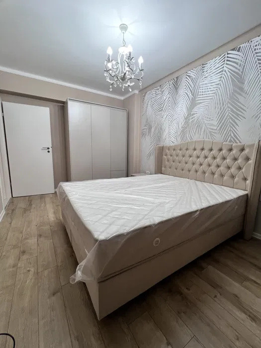 Apartament cu 3 camere, la prima inchiriere, disponibl imediat, 