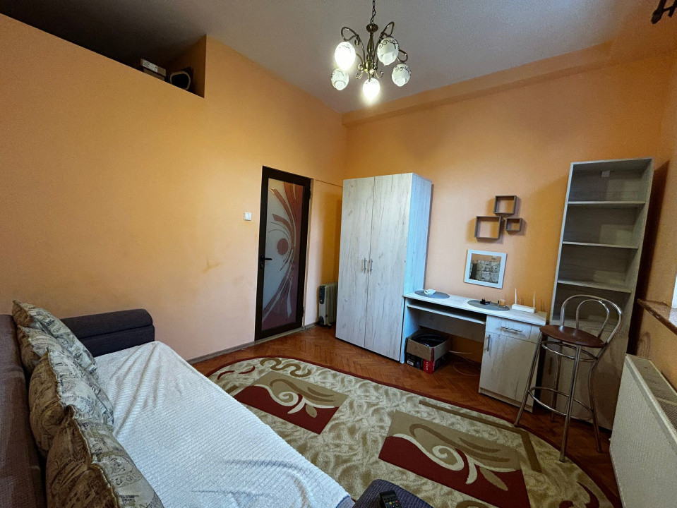 Garsoniera 18mp Copou mobilata si utilata complet