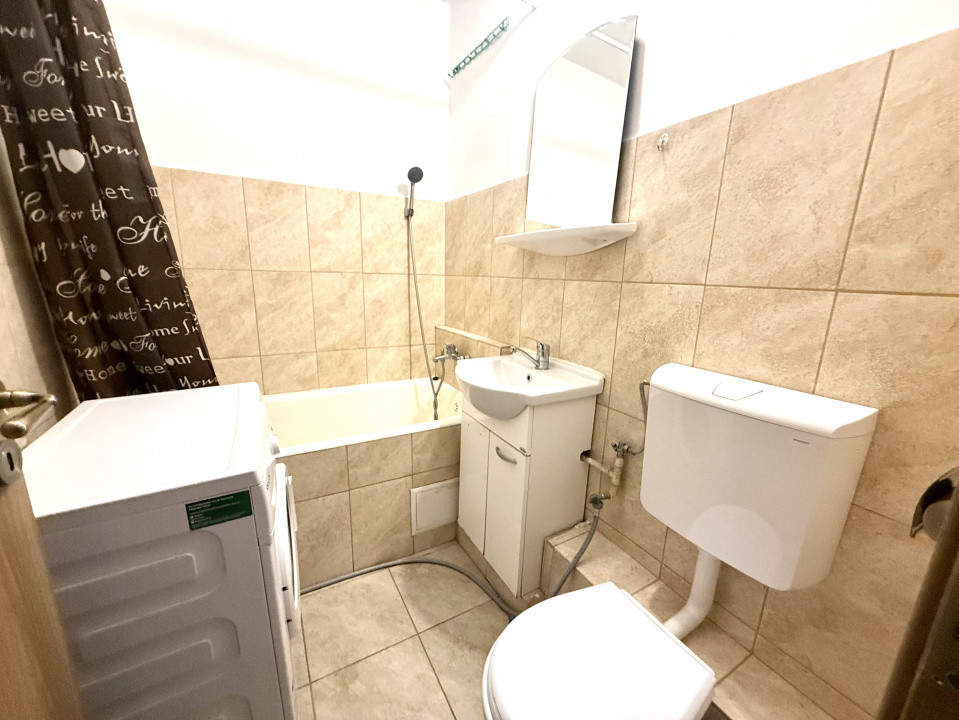 Garsoniera I Crangasi I Metrou 3 minute I Balcon