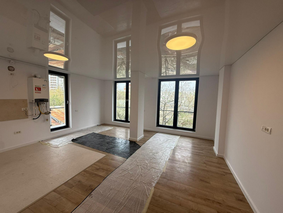 3 camere I bloc 2026 I 99mp I etaj 1/3 I Metrou Crangasi