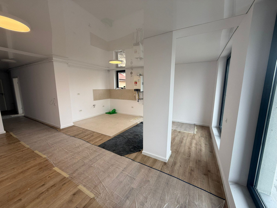 3 camere I bloc 2026 I 99mp I etaj 1/3 I Metrou Crangasi