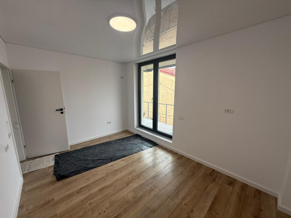 3 camere I bloc 2026 I 99mp I etaj 1/3 I Metrou Crangasi