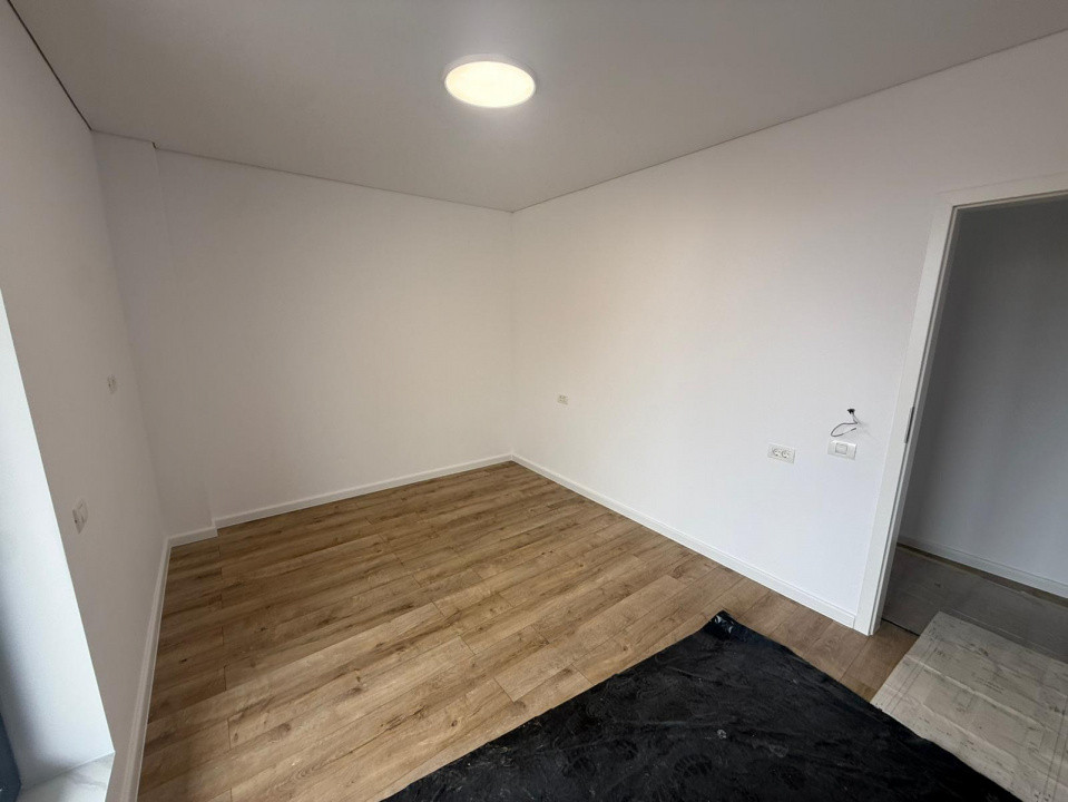 3 camere I bloc 2026 I 99mp I etaj 1/3 I Metrou Crangasi