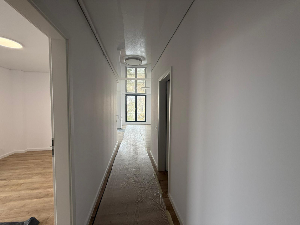 3 camere I bloc 2026 I 99mp I etaj 1/3 I Metrou Crangasi