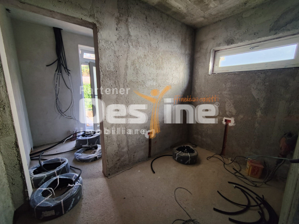 Hlincea Lac Casă 235 mp + 620 mp teren priveliște PANORAMICĂ