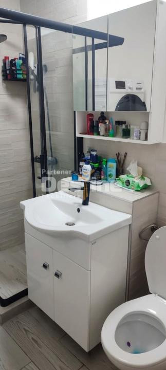 Garsoniera super finisata situata in zona Materna