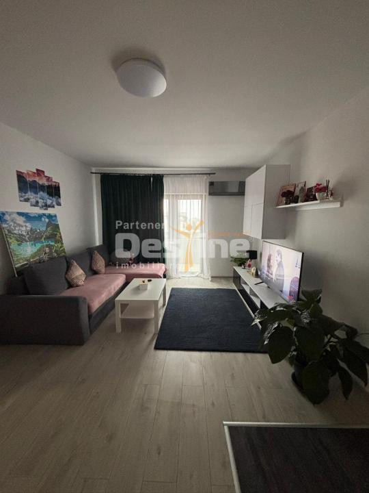 Vand apartament 2 camere 74000 euro+Loc de parcare inclus in pret