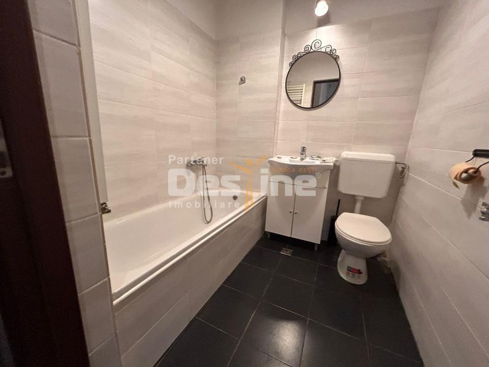 Parcul Cismigiu | Apartament 4 camere in vila interbelică | Terasa